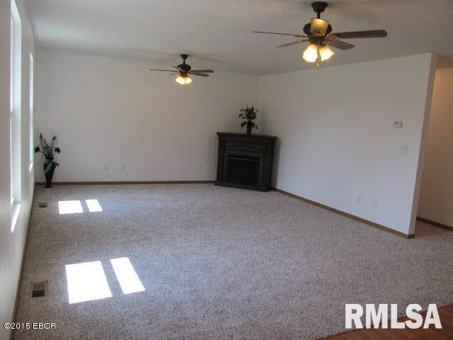 15487 East Tolle Road Mount Vernon, IL 62864 - Photo 6 of 34