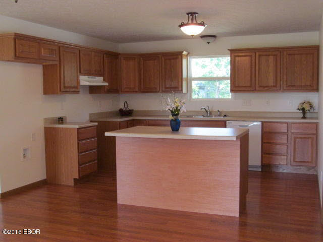15487 East Tolle Road Mount Vernon, IL 62864 - Photo 9 of 34