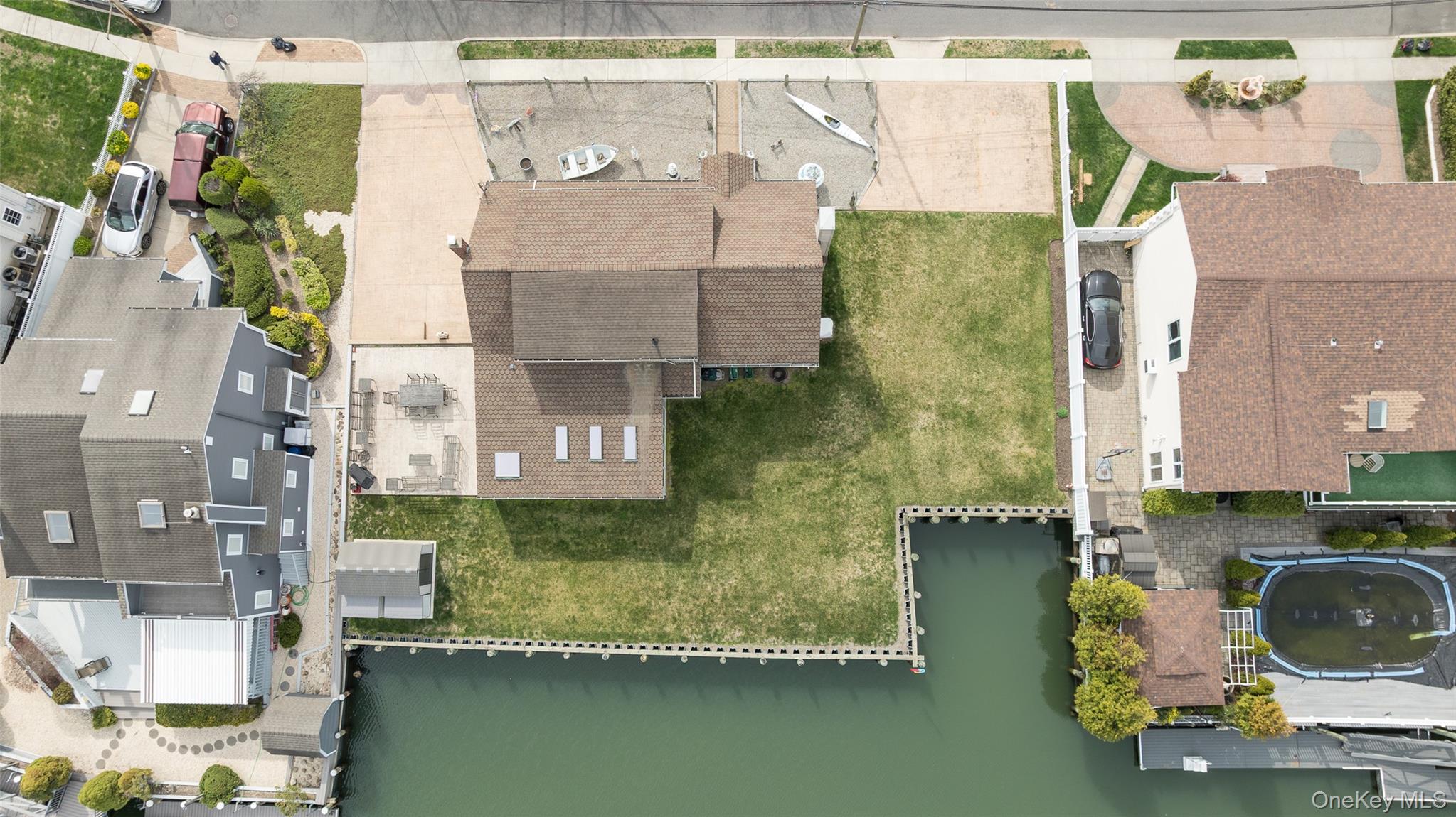 3414 Riverside Drive Oceanside, NY 11572 - Photo 23 of 25