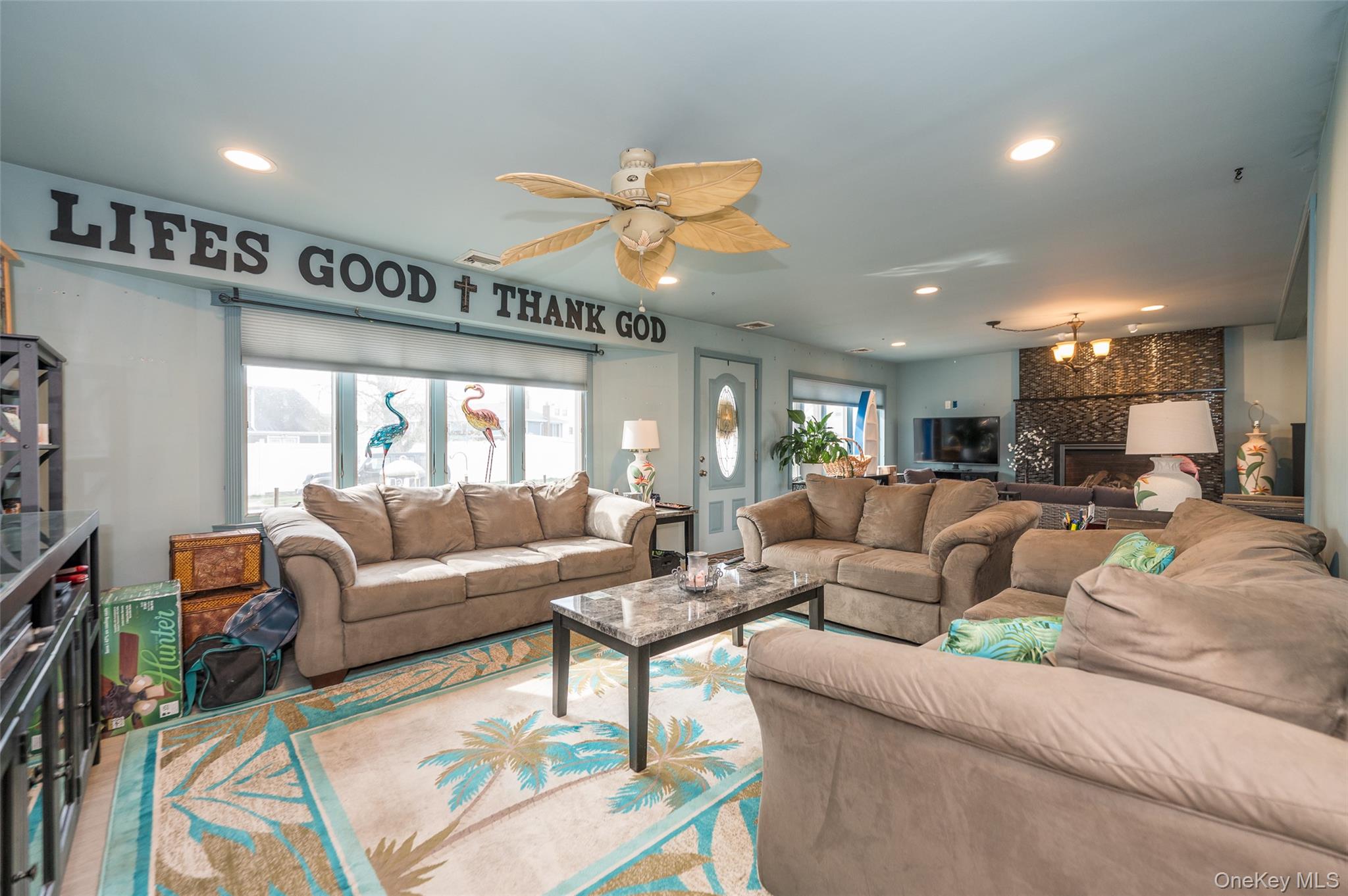 3414 Riverside Drive Oceanside, NY 11572 - Photo 4 of 25 Open spacious layout