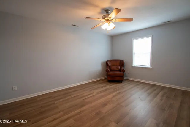 $2,200 | 1212 Bridges Street, Morehead City, NC 28557