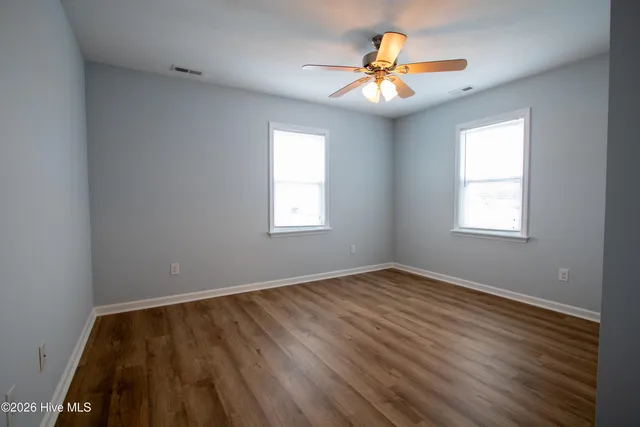 $2,200 | 1212 Bridges Street, Morehead City, NC 28557