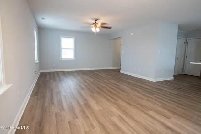 $2,200 | 1212 Bridges Street, Morehead City, NC 28557