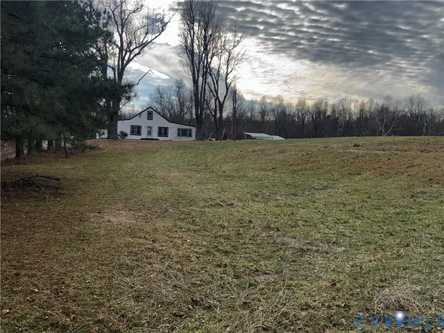$140,000 | 5571 West Courthouse Road, Burkeville, VA 23922
