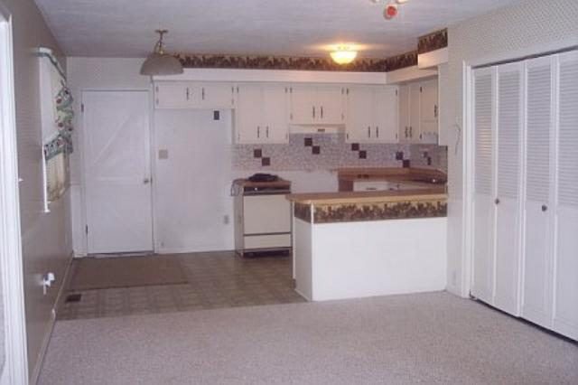 2704 West Airway Road Muncie, IN 47304 - Photo 3 of 12 Gallery Image 3