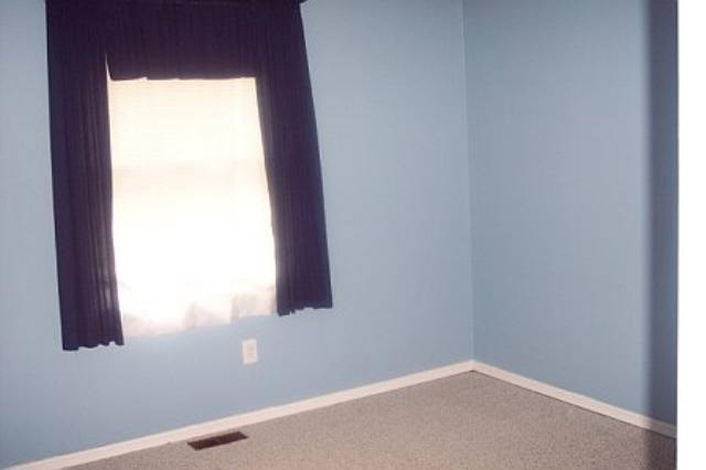 2704 West Airway Road Muncie, IN 47304 - Photo 7 of 12 Gallery Image 7