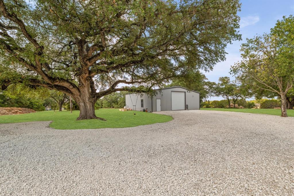 314 Bend Of The Bosque Road China Spring, TX 76633 - Photo 4 of 38 Gallery Image 4