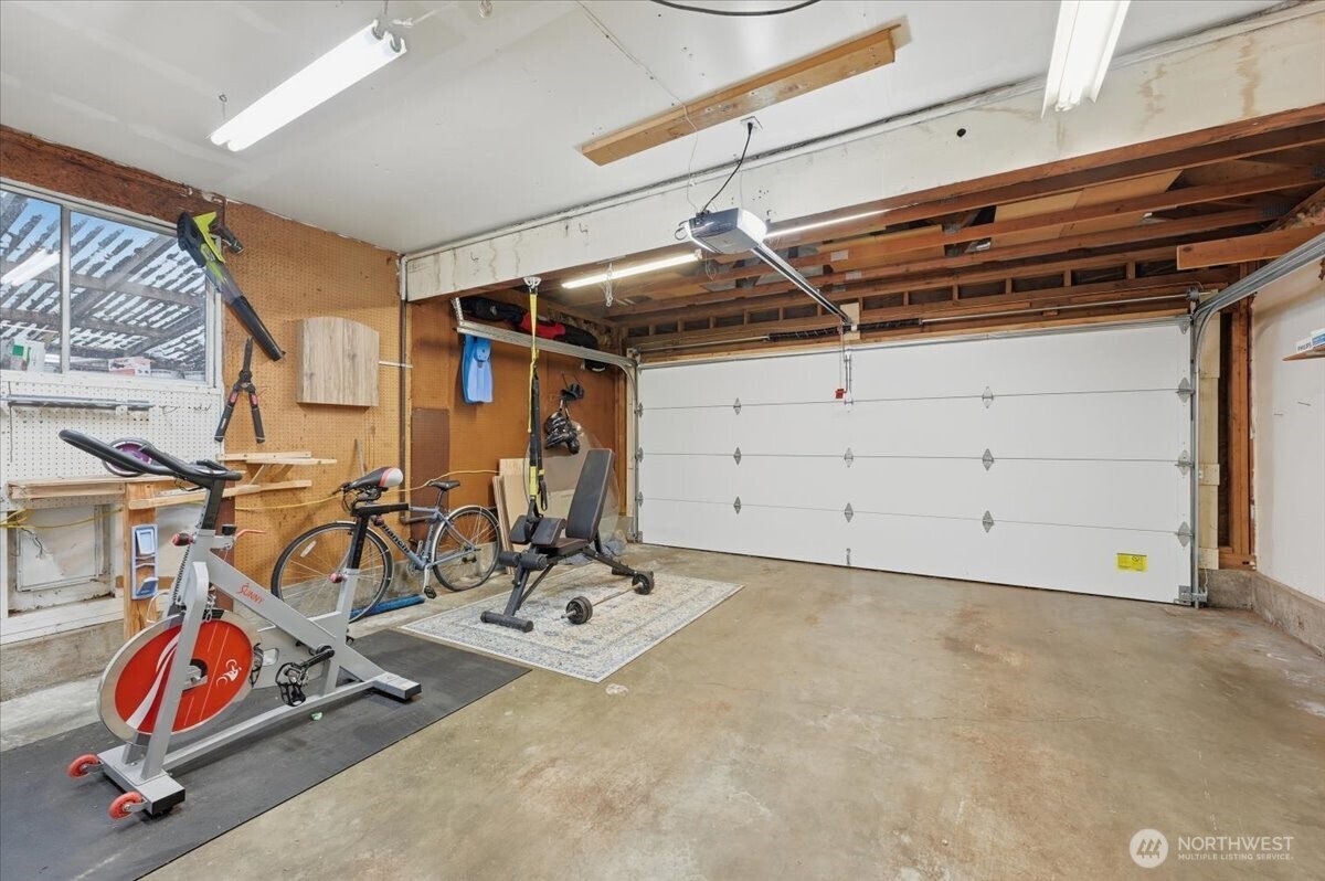 611 216th Street Southwest Bothell, WA 98021 - Photo 19 of 22 a view of gym