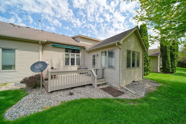 $309,875 | 689 Korey's Circle, Unit 16, Blissfield, MI 49228