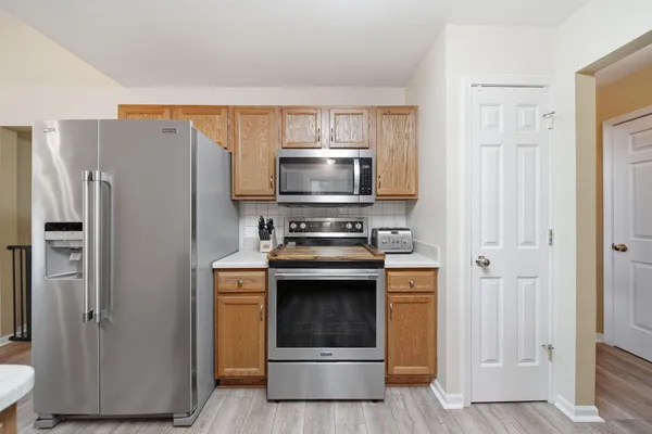 $309,875 | 689 Korey's Circle, Unit 16, Blissfield, MI 49228