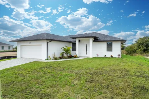 $420,000 | 1826 Northeast 10th Place, Cape Coral, FL 33909