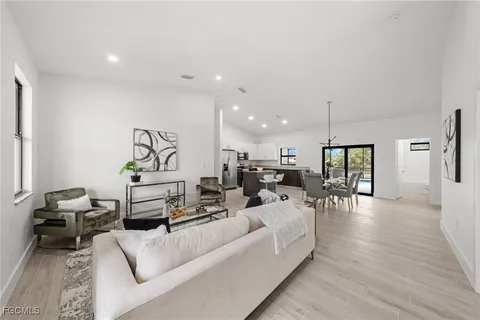 $420,000 | 1826 Northeast 10th Place, Cape Coral, FL 33909