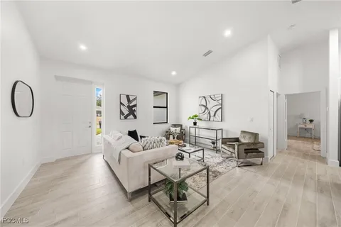 $420,000 | 1826 Northeast 10th Place, Cape Coral, FL 33909