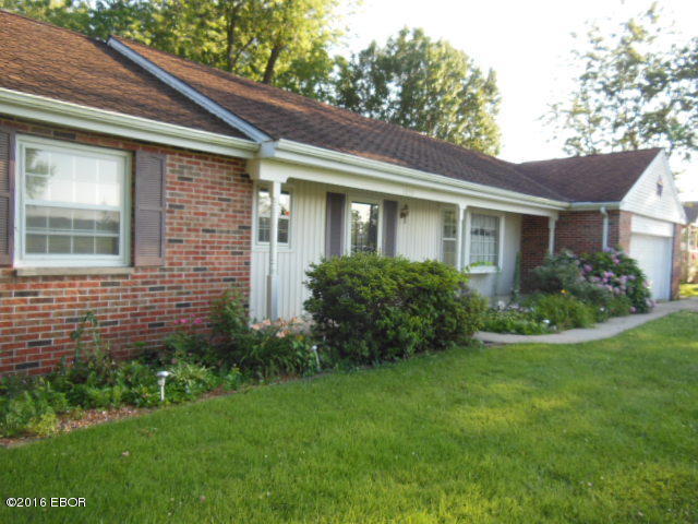 1055 Vandalia Road Louisville, IL 62858 - Photo 33 of 50 Gallery Image 33