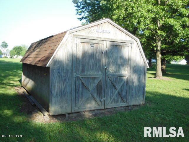1055 Vandalia Road Louisville, IL 62858 - Photo 44 of 50 Gallery Image 44