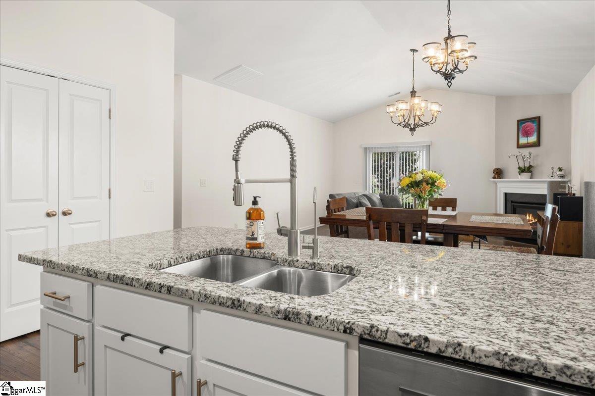 117 Preservation Drive Greer, SC 29650 - Photo 6 of 37