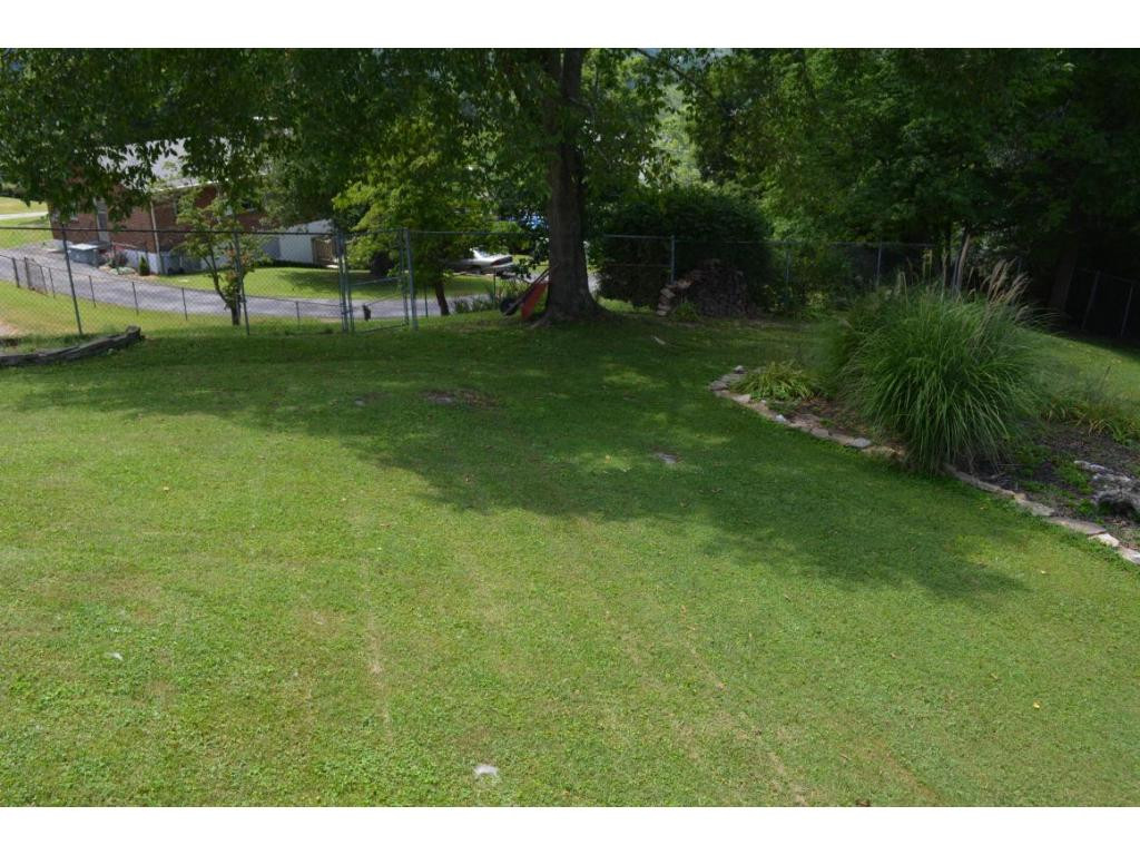 305 Penrod Road Bristol, TN 37620 - Photo 13 of 19 Photo 13