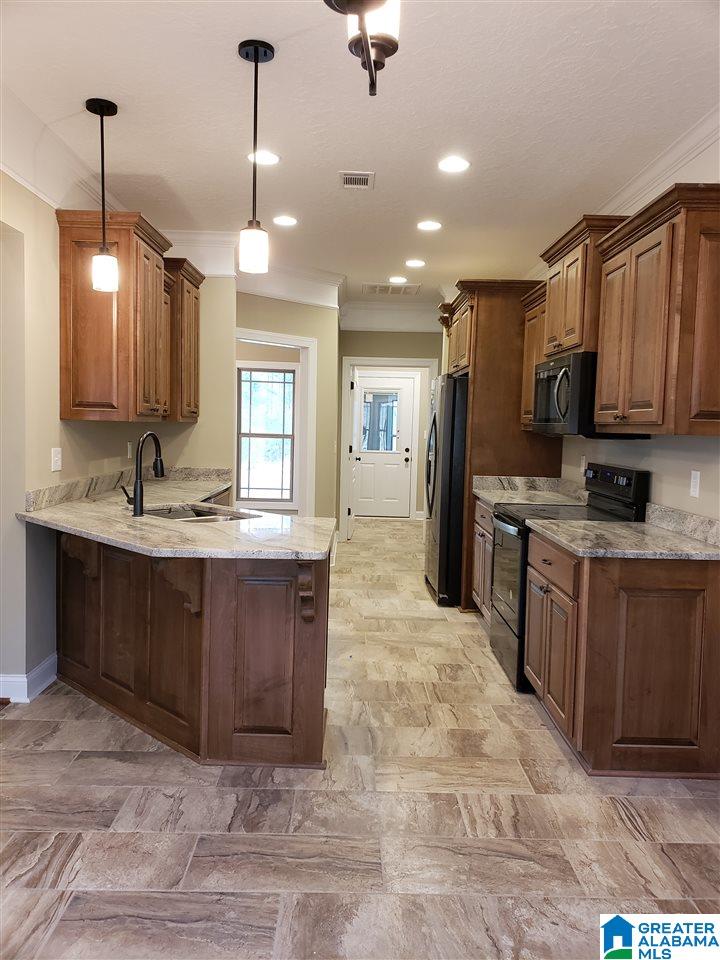 5649 Katherine Street Gadsden, AL 35907 - Photo 11 of 34