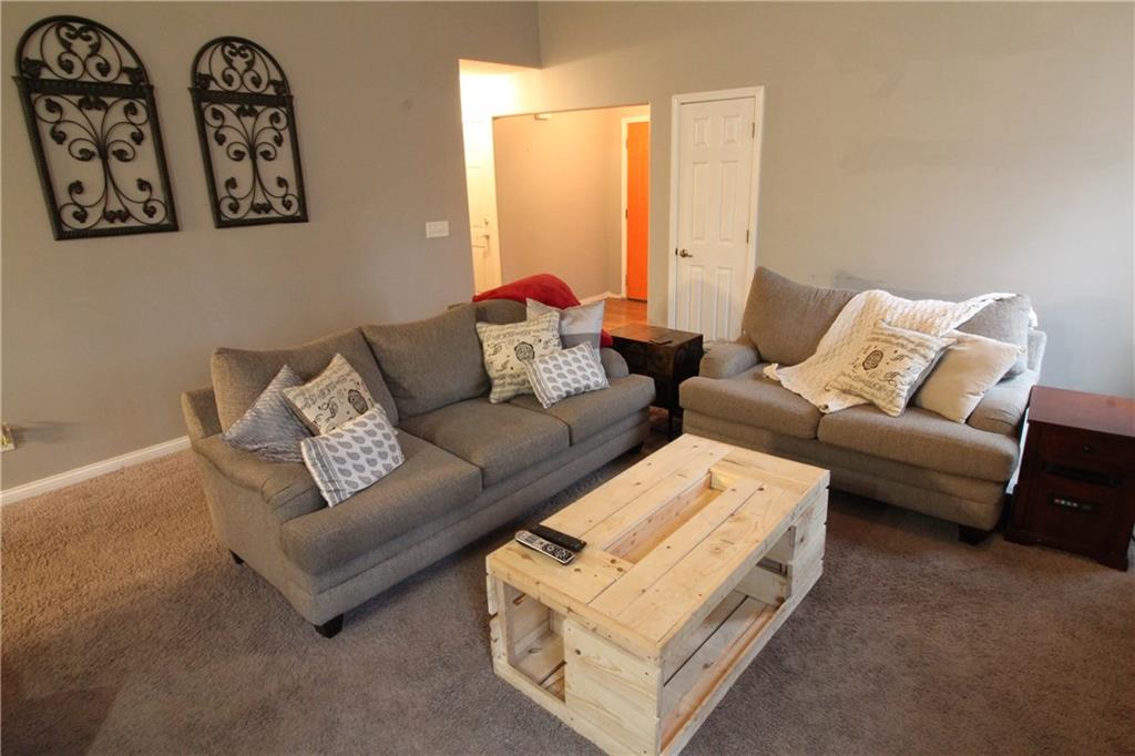 7624 North Hall Road Monrovia, IN 46157 - Photo 6 of 25 Gallery Image 6