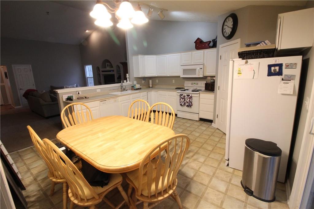 7624 North Hall Road Monrovia, IN 46157 - Photo 8 of 25 Gallery Image 8