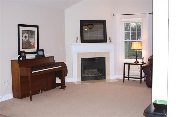 5 Sleigh Ride Lane Littleton, MA 01460 - Photo 9 of 18 Gallery Image 9