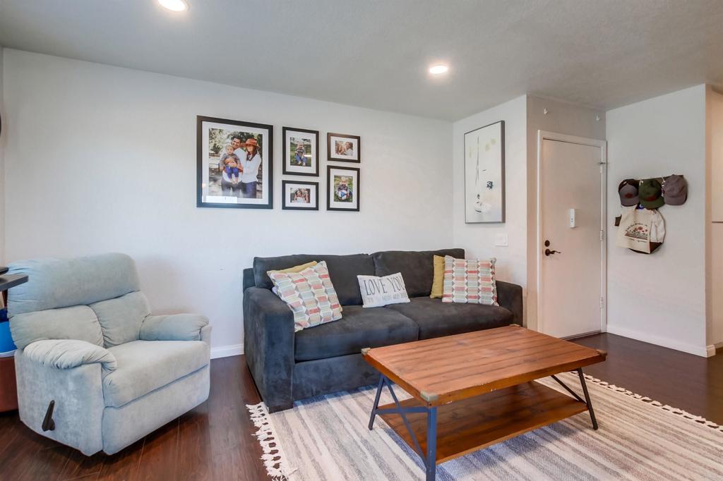 11187 Kelowna Road, Unit 76 Mira Mesa, CA 92126 - Photo 7 of 40