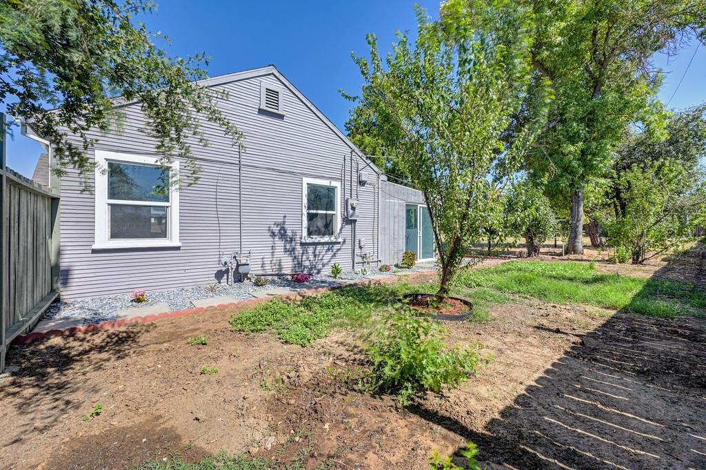 2820 Fruitridge Road Sacramento, CA 95820 - Photo 51 of 68