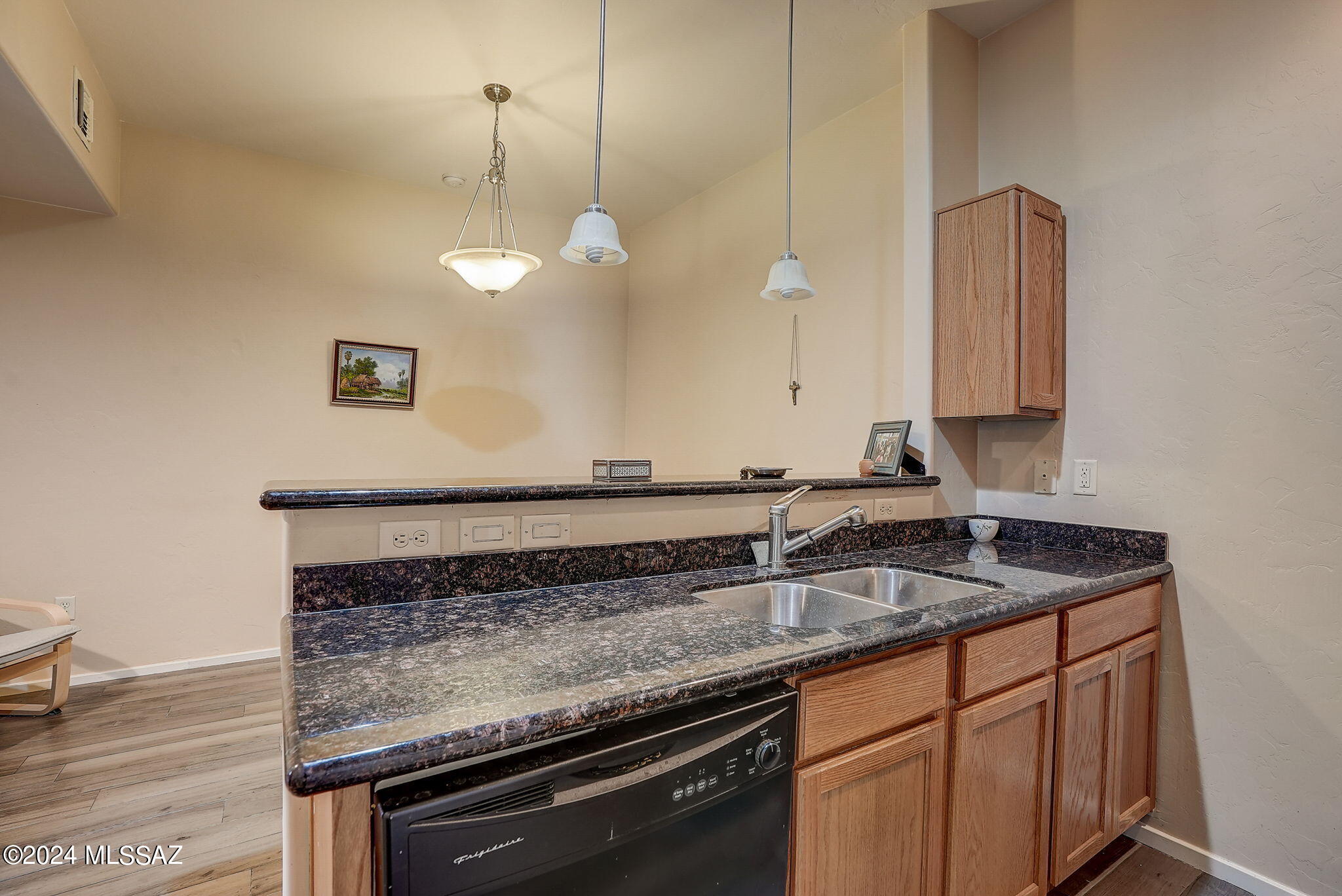 2026 East River Road, Unit 104 Tucson, AZ 85718 - Photo 16 of 46