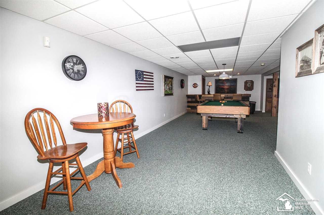 7501 Summerfield Road Lambertville, MI 48144 - Photo 29 of 42 50052672-28.JPG
