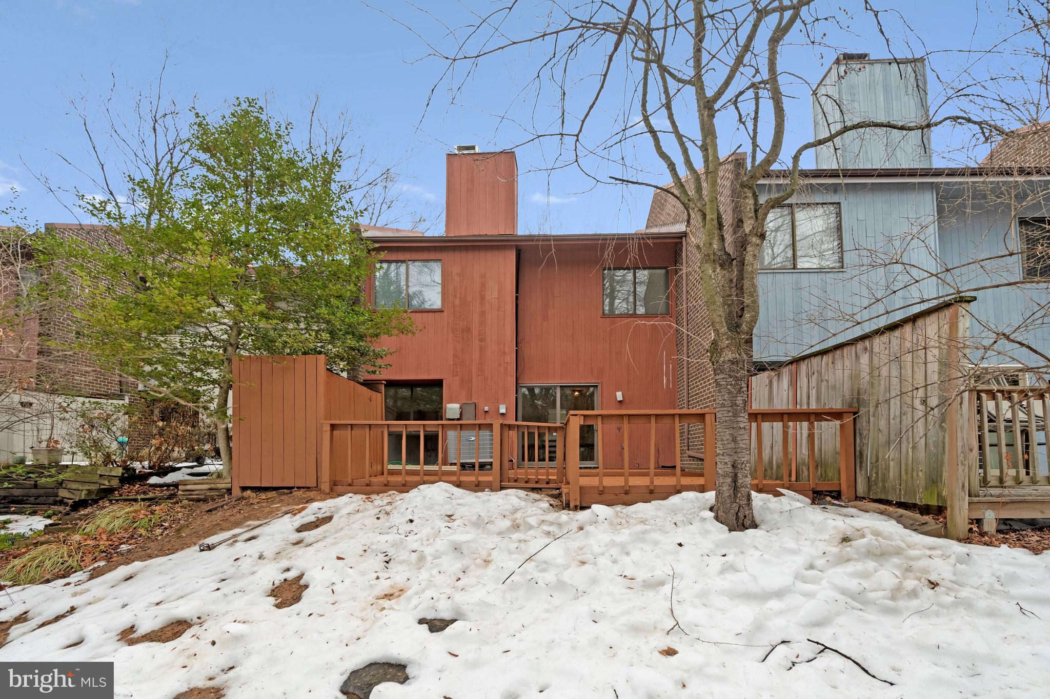 2005 Wethersfield Court Reston, VA 20191 - Photo 43 of 43 a house view with a outdoor space