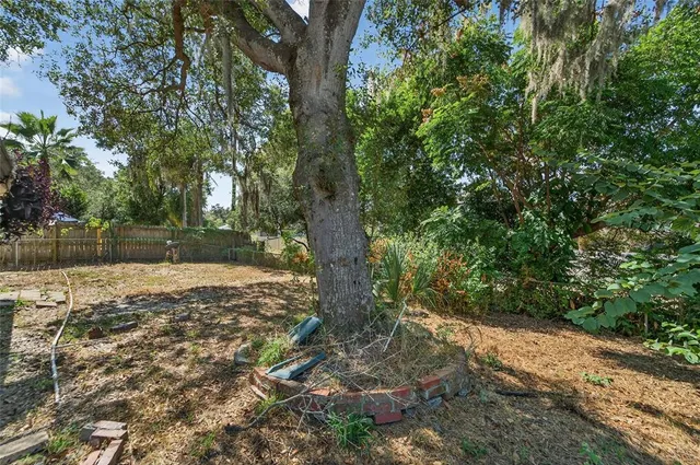 $2,300 | 1712 Village Court, Brandon, FL 33511