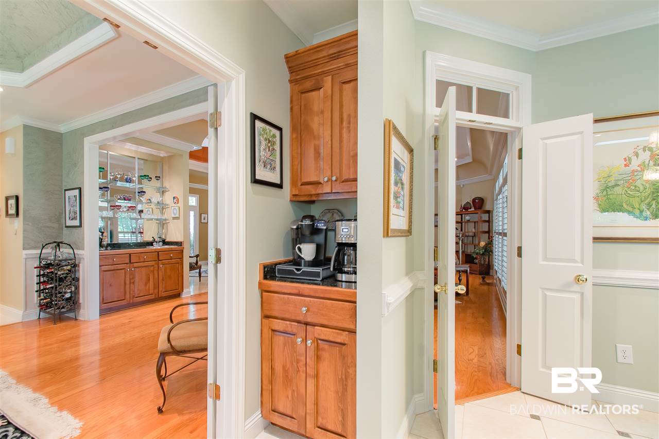 136 Easton Circle Fairhope, AL 36532 - Photo 14 of 41 Kitchen to Dining Room