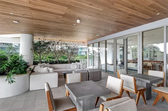 $14,998,000 | 2655 South Bayshore Drive, Unit 1401, Miami, FL 33133