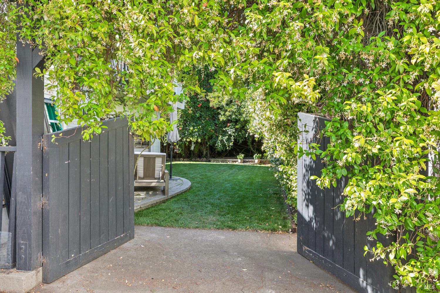 32 Bayview Street San Rafael, CA 94901 - Photo 25 of 31