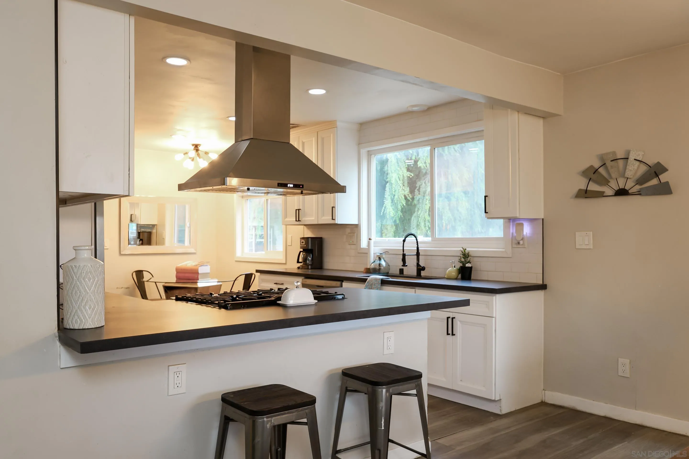1811 Montecito Road Ramona, CA 92065 - Photo 8 of 49 Gallery Image 8