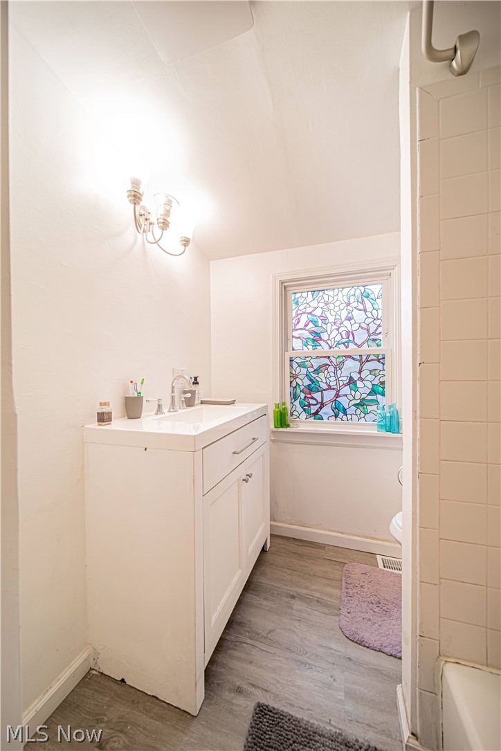 1107 Castleton Road Cleveland Heights, OH 44121 - Photo 21 of 31