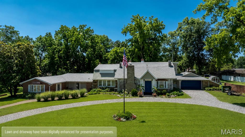1000 Belsha Street New Athens, IL 62264 - Photo 1 of 2