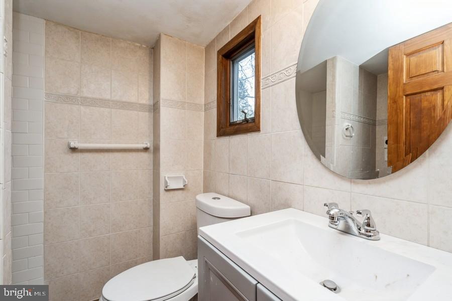 42 John Ringo Road Ringoes, NJ 08551 - Photo 7 of 15