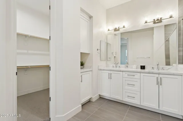 $988,886 | 1 Easy Street, Unit 4, Carefree, AZ 85377