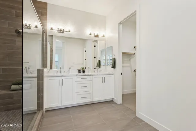 $988,886 | 1 Easy Street, Unit 4, Carefree, AZ 85377