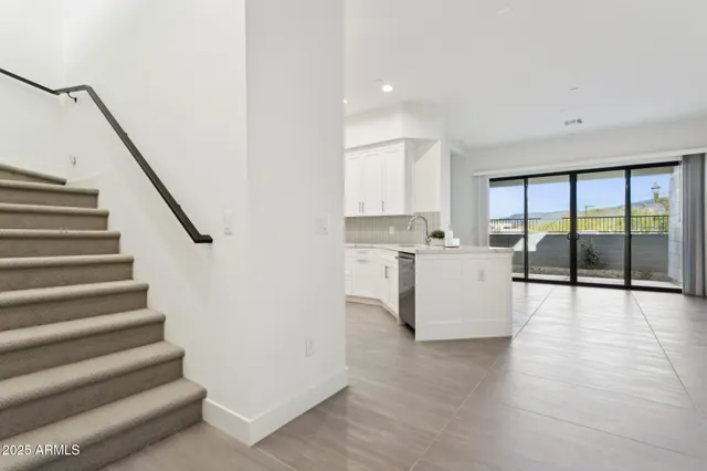 $988,886 | 1 Easy Street, Unit 4, Carefree, AZ 85377