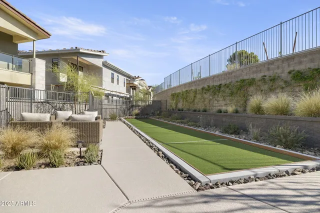 $988,886 | 1 Easy Street, Unit 4, Carefree, AZ 85377