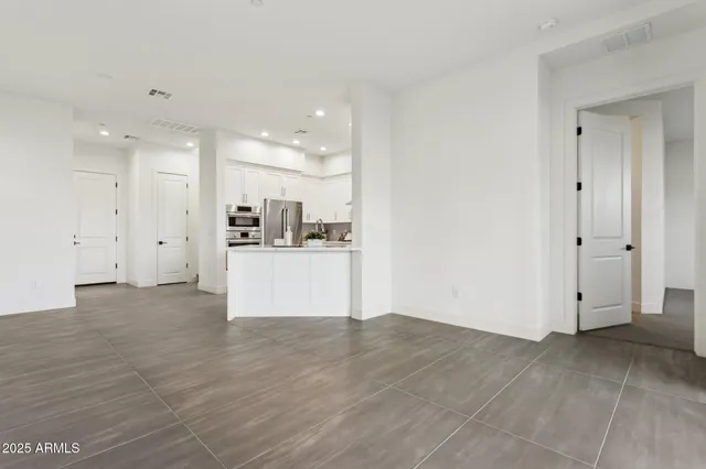 $988,886 | 1 Easy Street, Unit 4, Carefree, AZ 85377