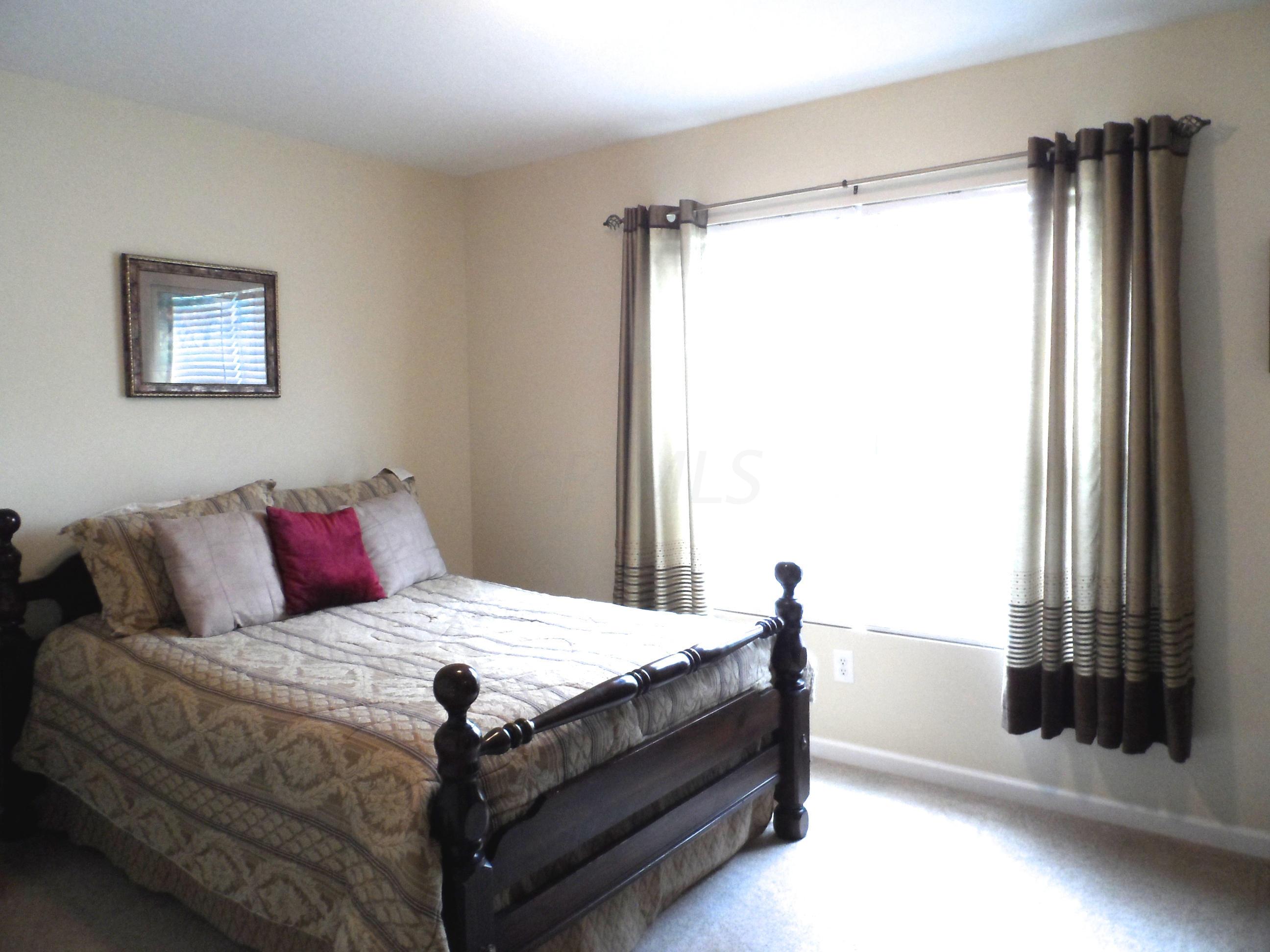 6060 Clearport Road Southwest Lancaster, OH 43130 - Photo 9 of 25