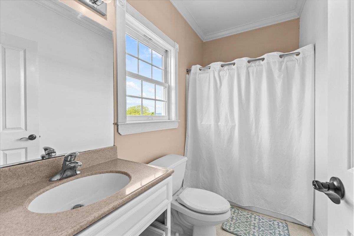 413 Hibbard Road Milton, VT 05468 - Photo 11 of 60