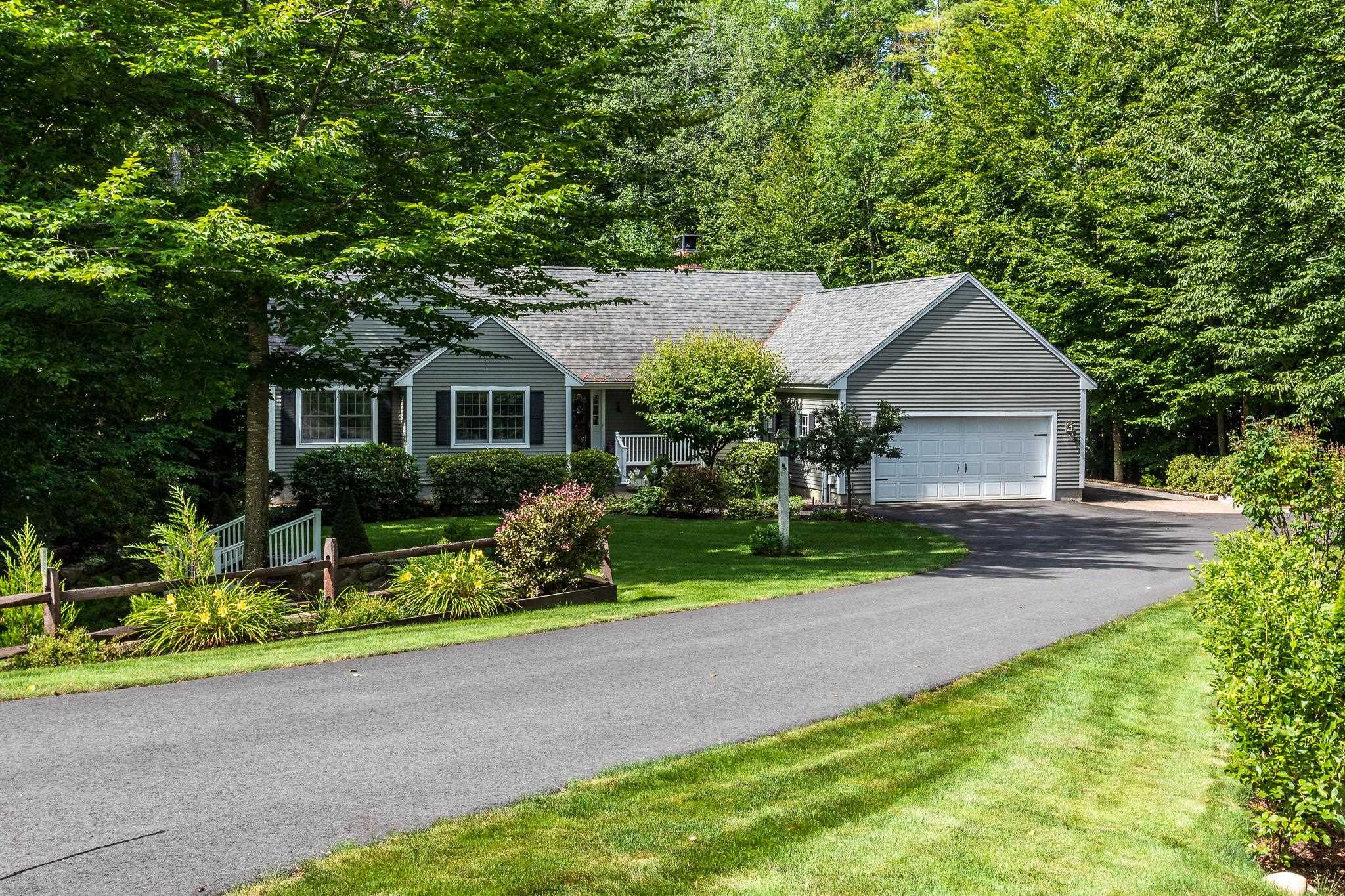 5 Cedar Drive Wolfeboro, NH 03894 - Photo 2 of 40
