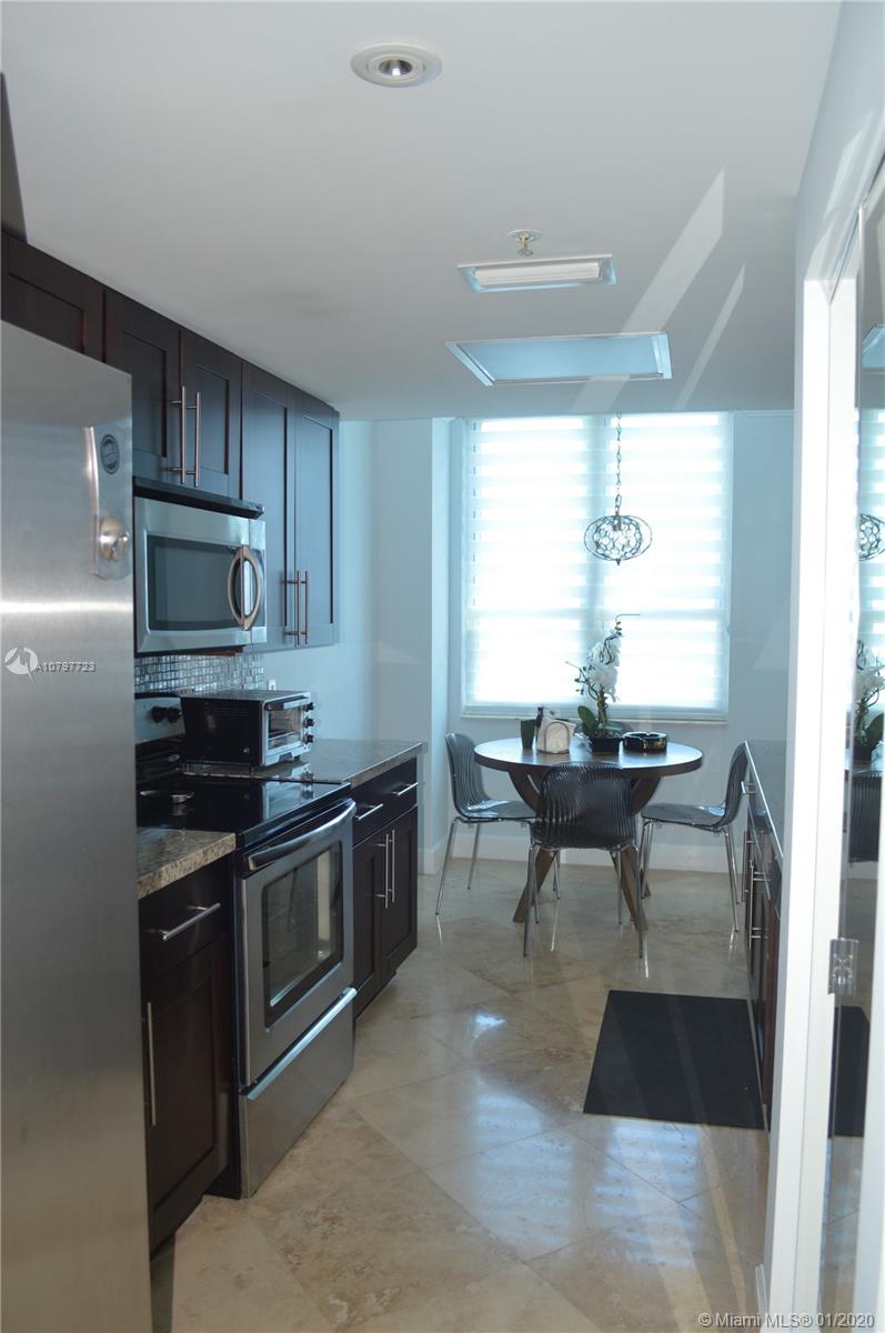 701 Brickell Key Boulevard, Unit 1203 Miami, FL 33131 - Photo 12 of 24