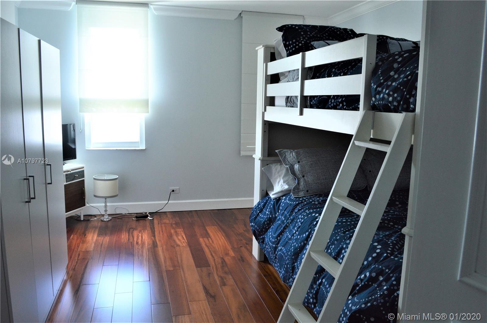 701 Brickell Key Boulevard, Unit 1203 Miami, FL 33131 - Photo 16 of 24