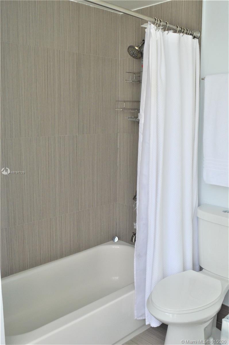 701 Brickell Key Boulevard, Unit 1203 Miami, FL 33131 - Photo 20 of 24