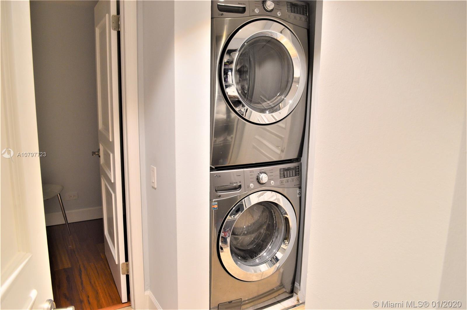 701 Brickell Key Boulevard, Unit 1203 Miami, FL 33131 - Photo 9 of 24